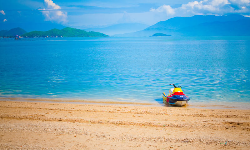 Enjoy Vietnam and Relaxing beach holiday package - 13 days