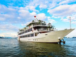 Ha Long Silversea Cruise 3 days 2 nights