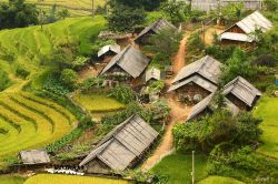 SAPA BY BUS 3 DAYS - 2 NIGHTS(1 NIGHT IN TA VAN VILLAGE, 1 NIGHT IN HOTEL)