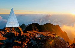 SaPa Fansipan Legend Cable Car Ride 2 days 1 night